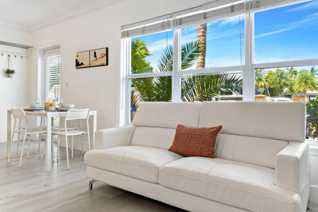 Las Olas Blvd Exclusive Apt With Waterview Форт Лодърдейл Екстериор снимка