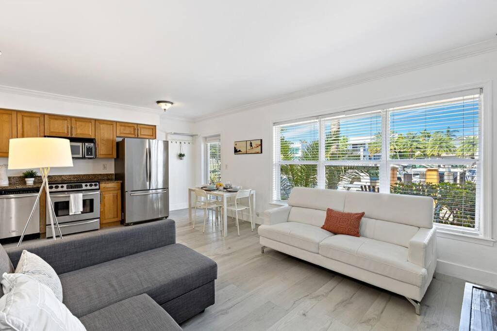 Las Olas Blvd Exclusive Apt With Waterview Форт Лодърдейл Екстериор снимка